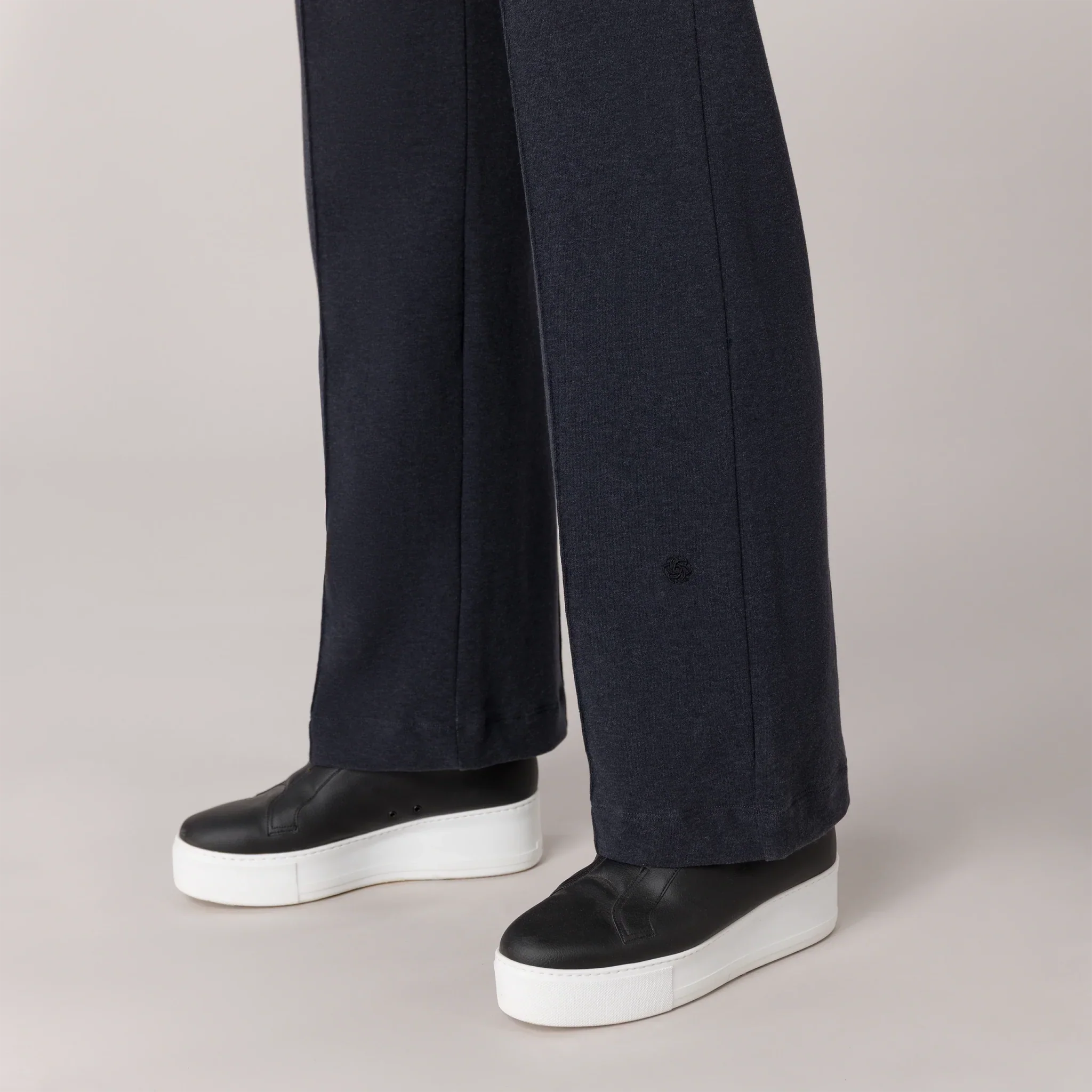 Good To Go Track Pants - CORE CHARCOAL GREY