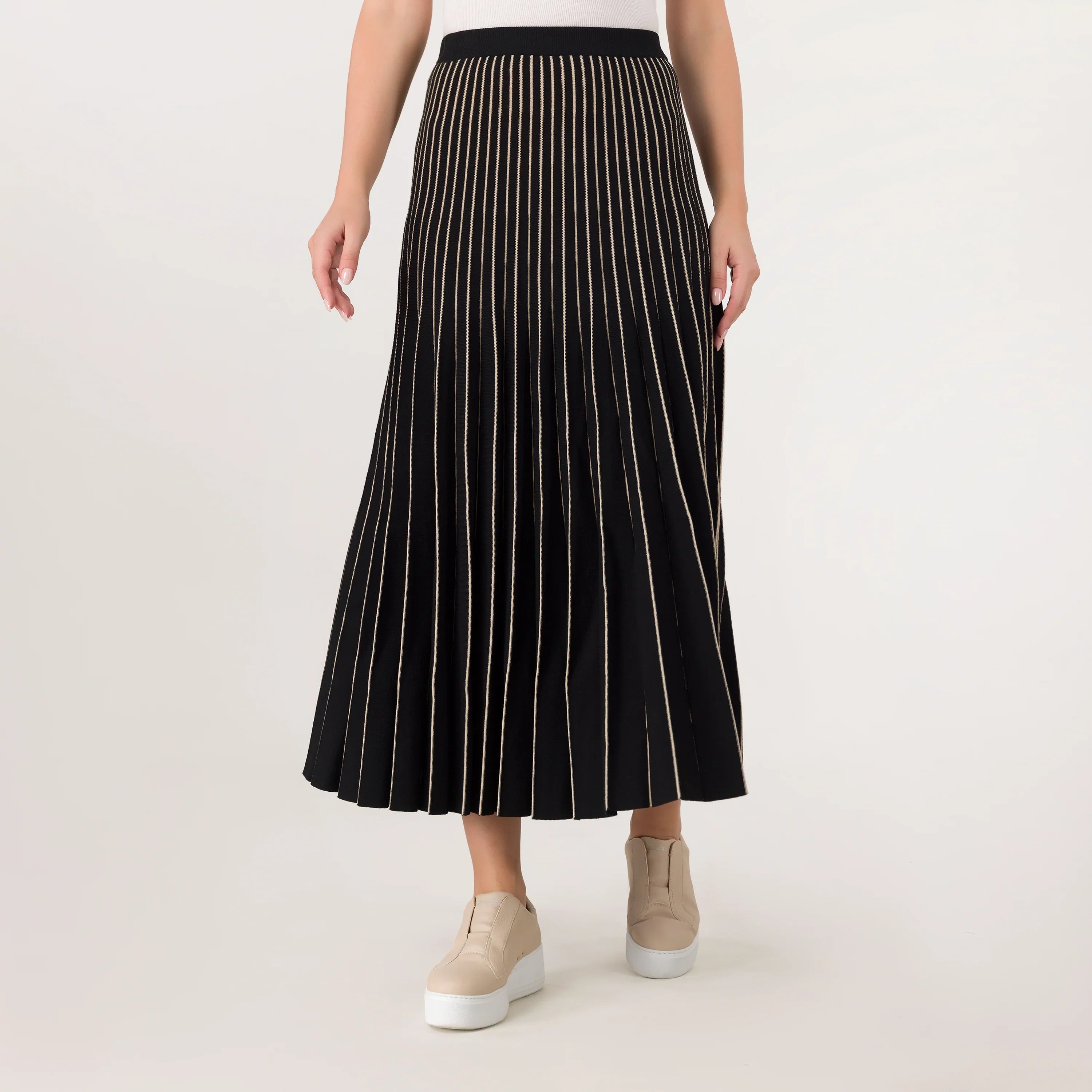 Pleated Maxi Skirt - SEASONAL BLACK