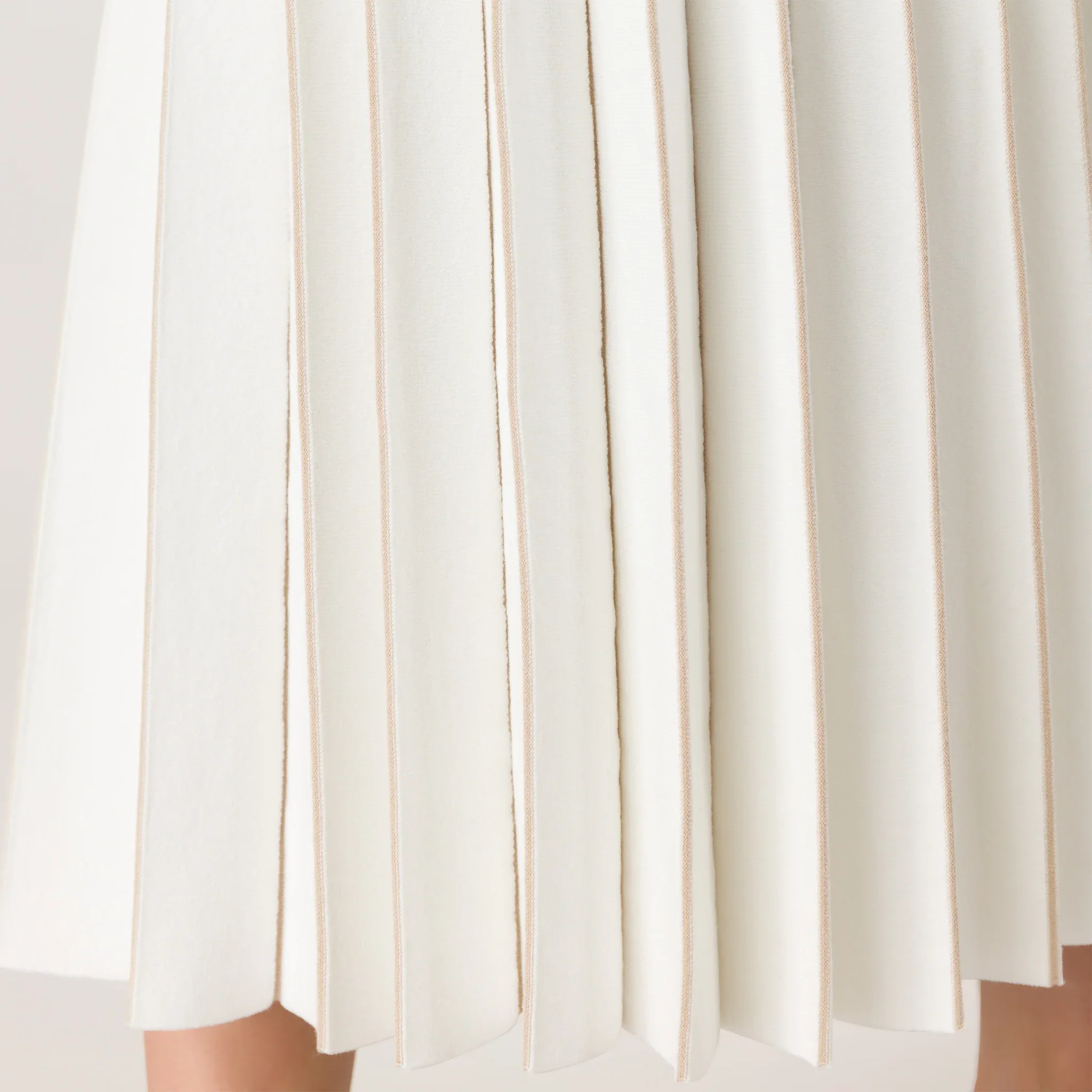 Pleated Maxi Skirt - SEASONAL WHITE