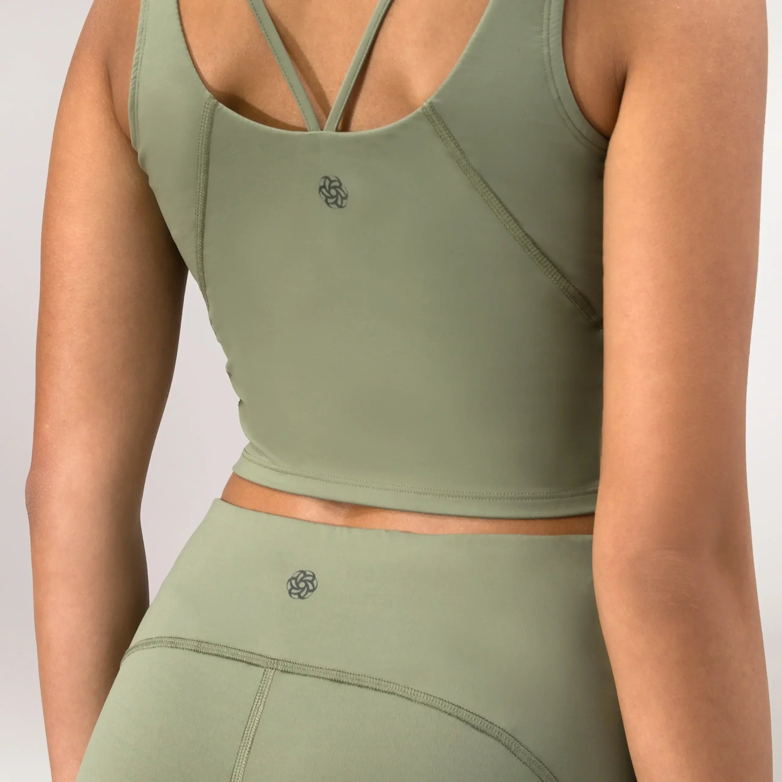 Freestyle Legging - CORE MUSK GREEN