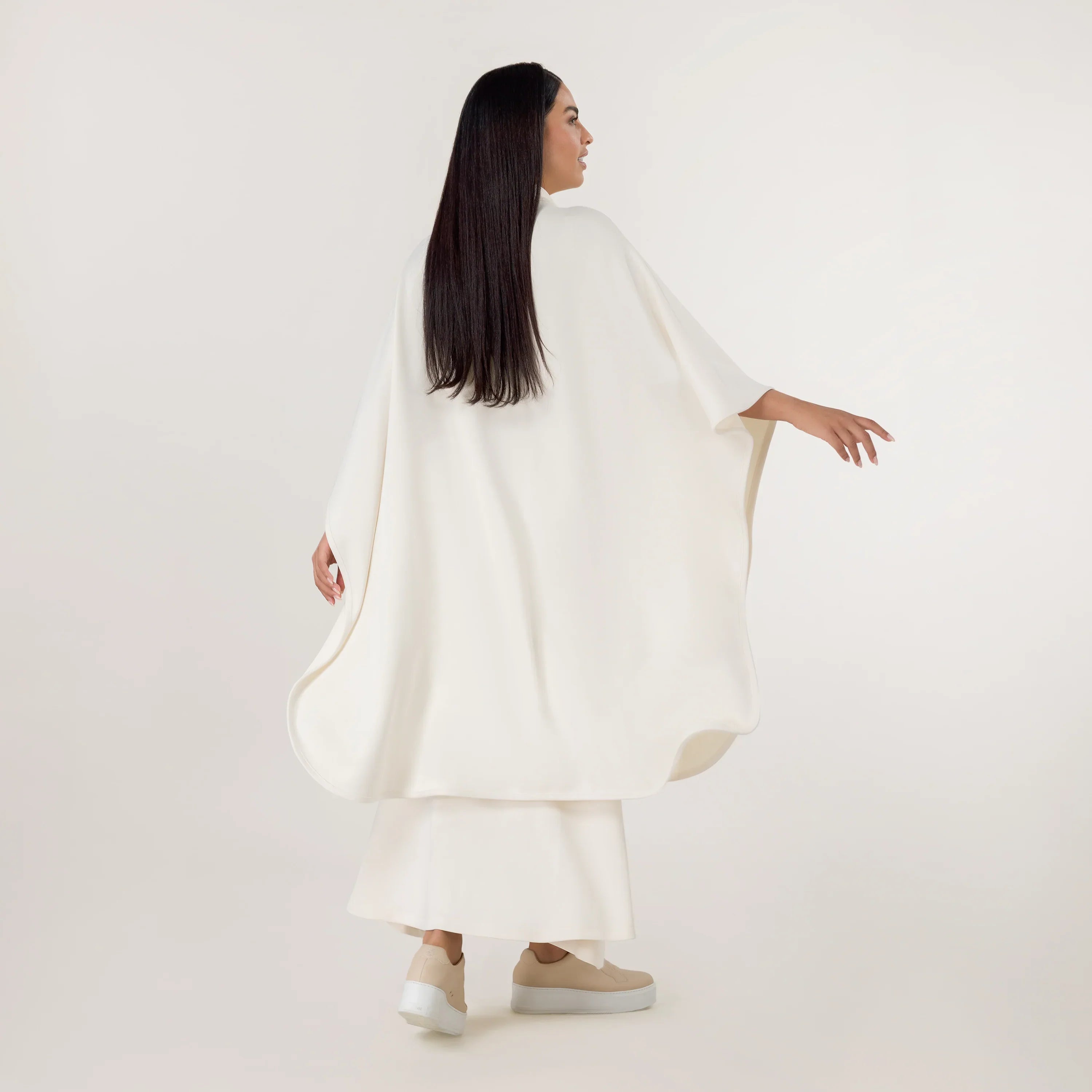 Soft Cape - SEASONAL BEIGE