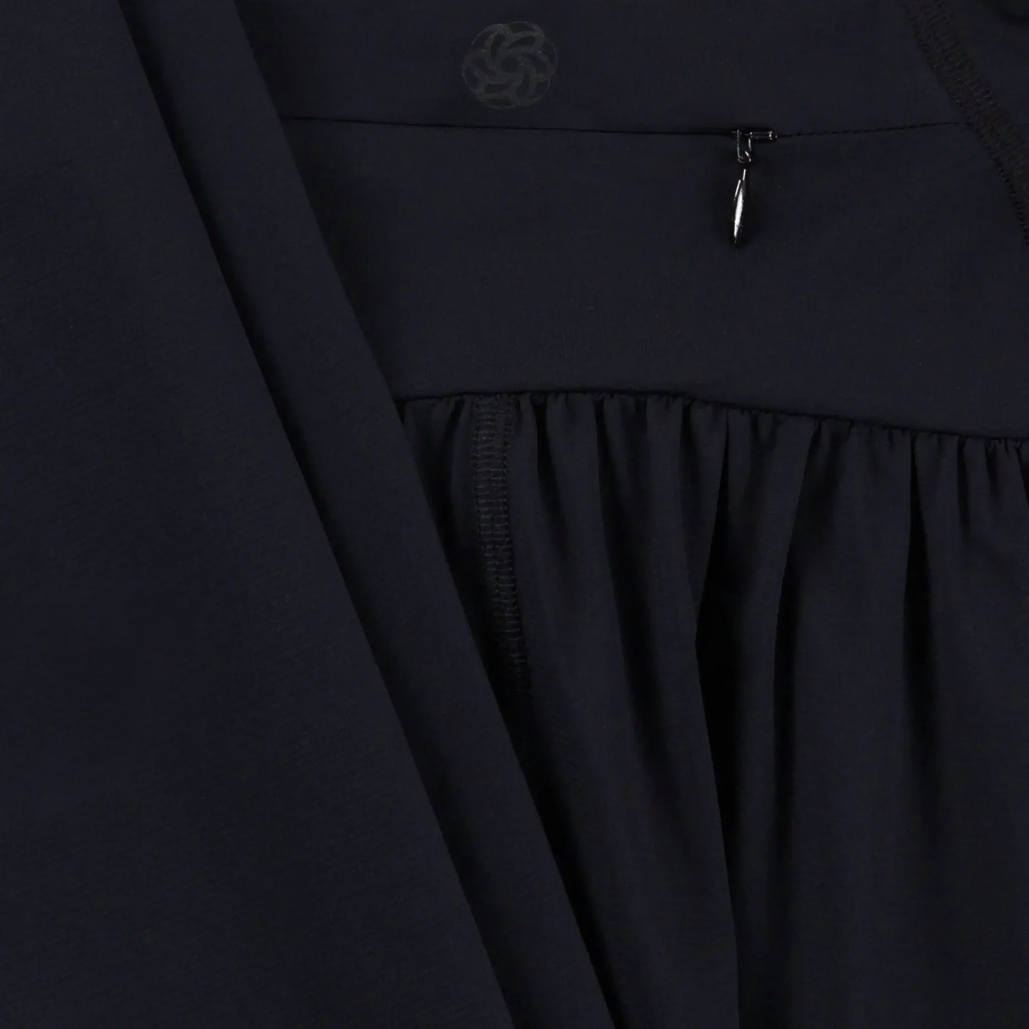 Flow Jersey Techno Skirt - CORE BLACK
