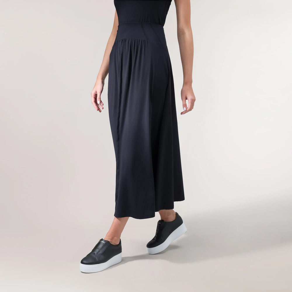 Flow Jersey Techno Skirt - CORE BLACK