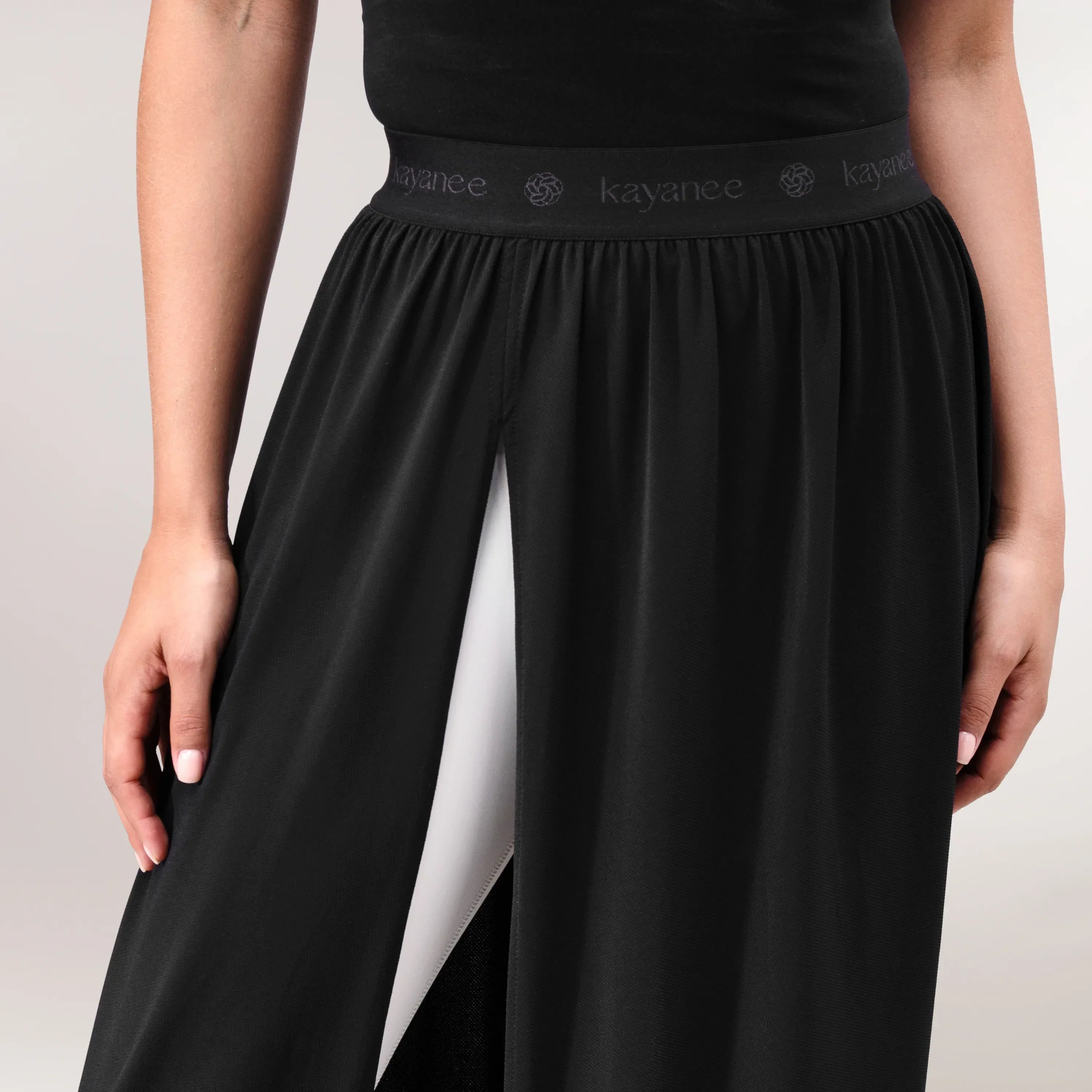 Twirl Studio Skirt - CORE BLACK