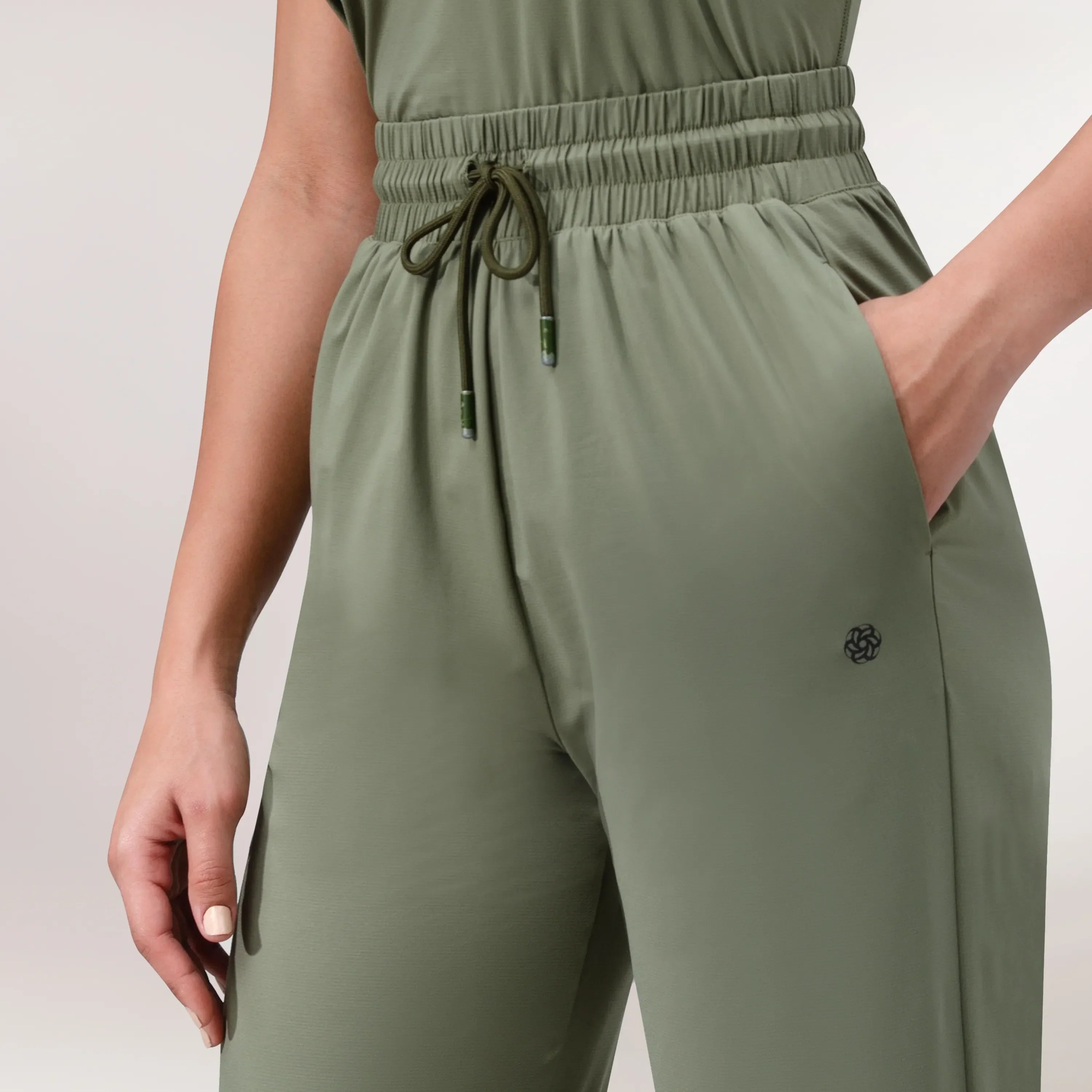 Flow Lounge Pants - CORE MUSK GREEN